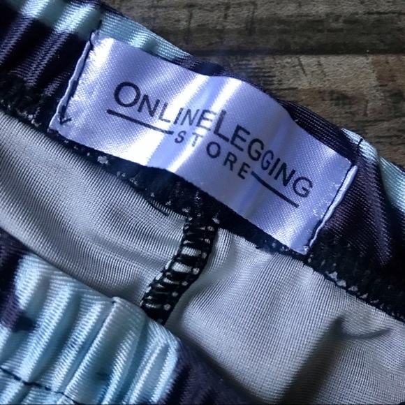 Skeleton Bone Halloween Leggings XS - Picture 4 of 12